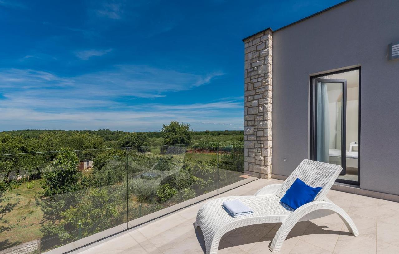 Villa Selest Umag Bagian luar foto